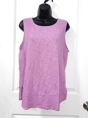 Mododoc Sleeveless Cotton Tank Top in Lilac Purple Ribbed hem, size Medium